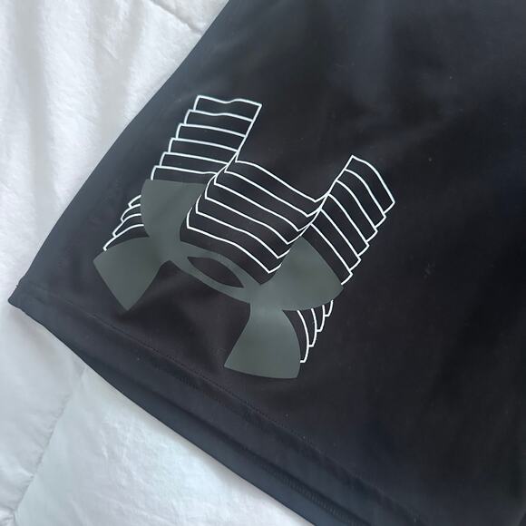 Under Armour Boys' Prototype Logo Short - Black XL - Picture 3 of 4